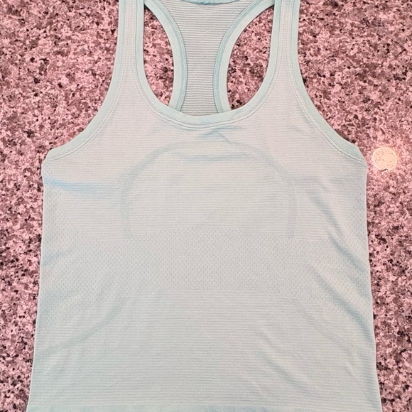 Lululemon Racerback - Picture 1 of 4